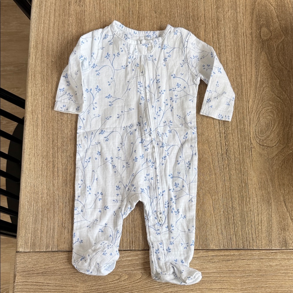aden + anais Blue Floral Kids Footie Size 0-3 Months